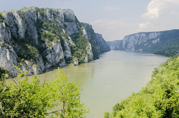 Quels sont les meilleurs endroits pour les randonnées à vélo le long du Danube ?